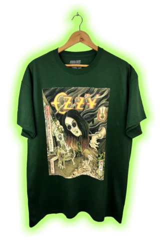 Camiseta verde botella CHILDREN OF THE GRAVE de ANKOR, ilustración de Mariano «El Tata» Martínez, vista frontal